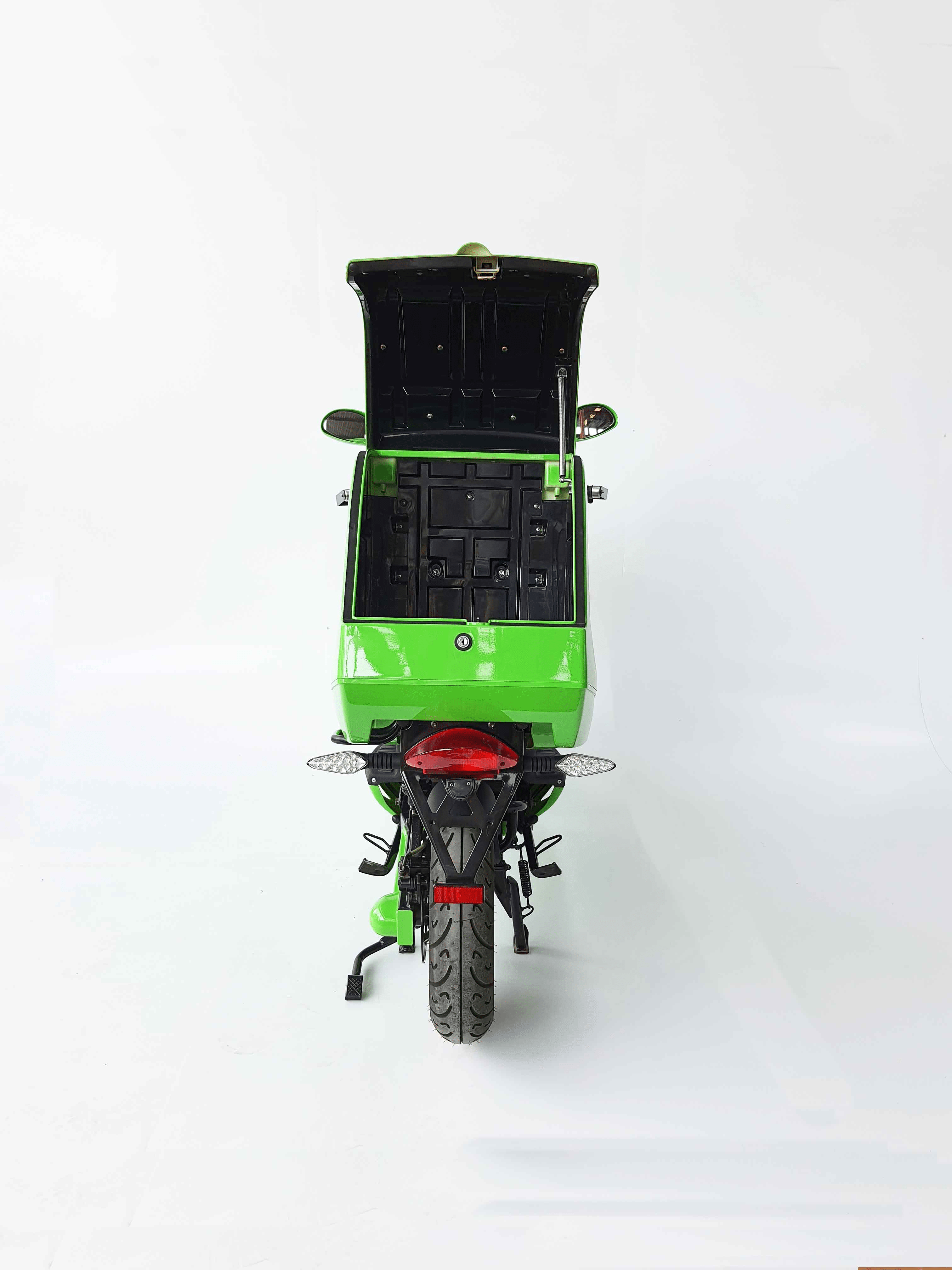 Vmoto Electric Scooter 4000W - Image 8